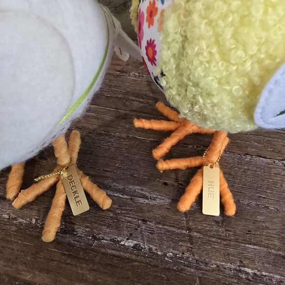 2025 Spritz Featherly Friends “HUE” And “DECKLE” Easter Bird - Picture 6 of 8